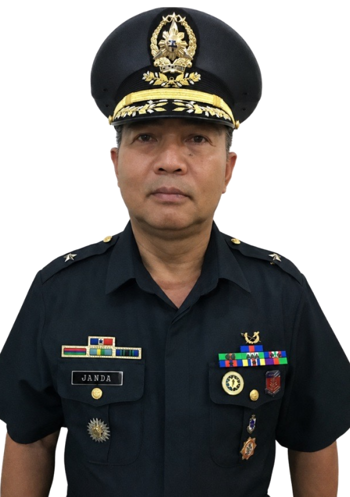 Mr. Edmund Dante Espelimbergo Janda